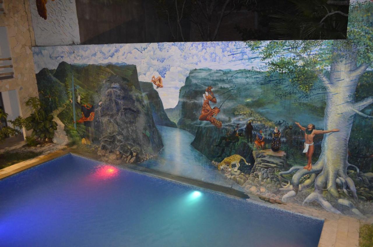 Tuxtla Gutiérrez Axkan Arte Hotel Tuxtla מראה חיצוני תמונה