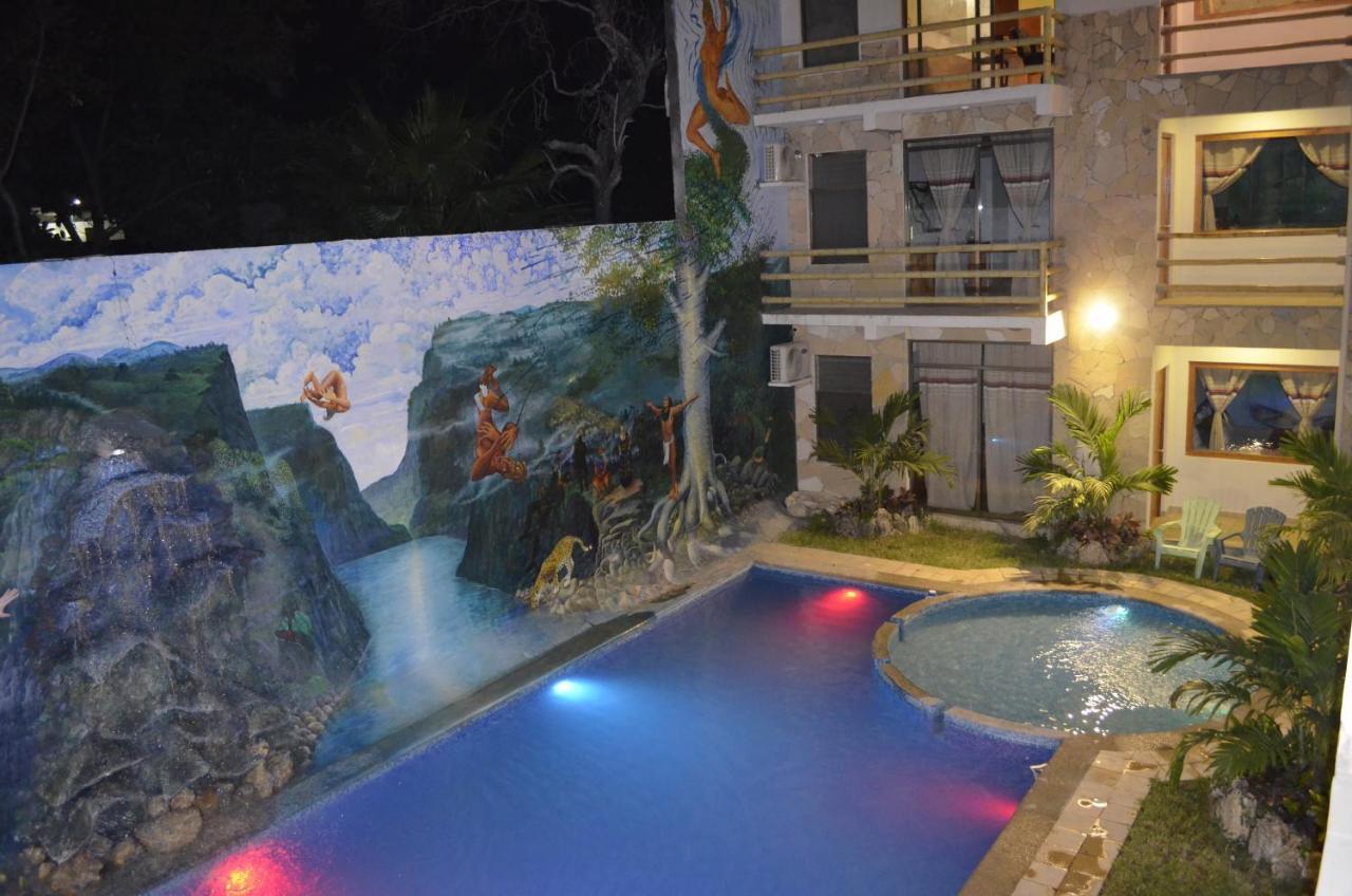 Tuxtla Gutiérrez Axkan Arte Hotel Tuxtla מראה חיצוני תמונה