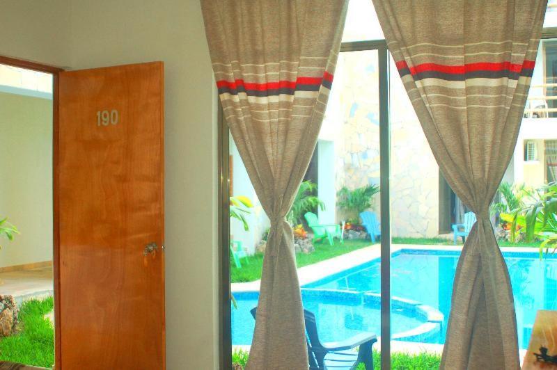 Tuxtla Gutiérrez Axkan Arte Hotel Tuxtla חדר תמונה